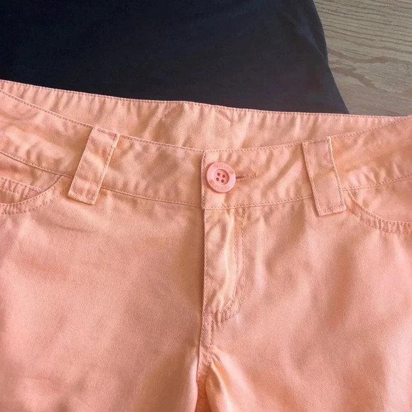 Rip Curl Cut Off Raw Hem Shorts - Picture 5 of 12